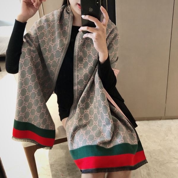 designer winter casual business men scarf cashmere scarves male warm plaid cotton shawl wraps foulard, Blue;gray
designer winter casual business men scarf cashmere scarves male warm plaid cotton shawl wraps foulard, Blue;gray