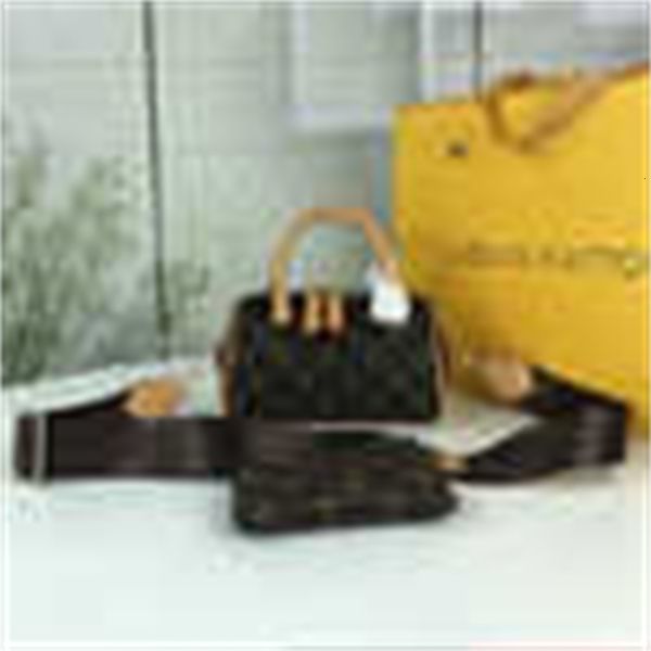 luxury m68025 mini essential boston bag female bag handbags iconic brand handles shoulder bags totes cross body bag designer clutches ev
luxury m68025 mini essential boston bag female bag handbags iconic brand handles shoulder bags totes cross body bag designer clutches ev