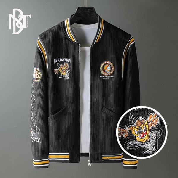 european coat 2021 autumn winter new men's fashion brand cartoon bead embroidered pit strip cardigan et men, Black;brown
european coat 2021 autumn winter new men's fashion brand cartoon bead embroidered pit strip cardigan et men, Black;brown