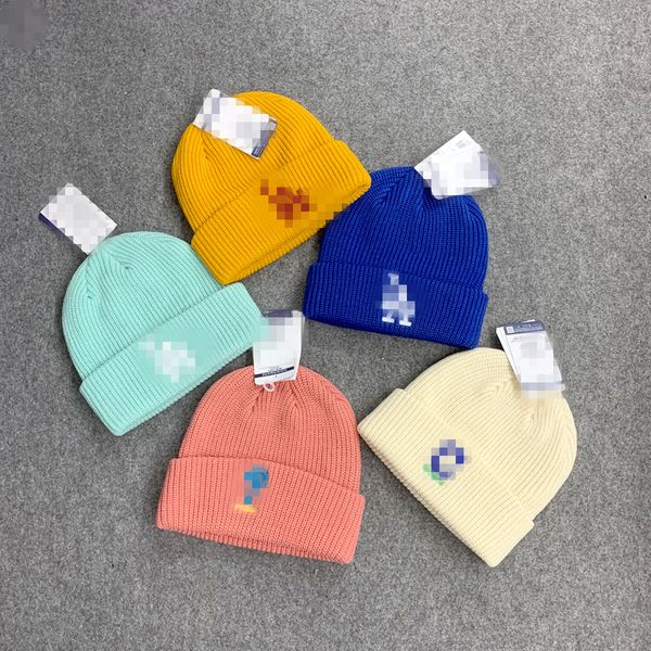 2021 new baseball knit cap sideline sport cuffed letter hat pom caps knits one team, Blue;gray
2021 new baseball knit cap sideline sport cuffed letter hat pom caps knits one team, Blue;gray