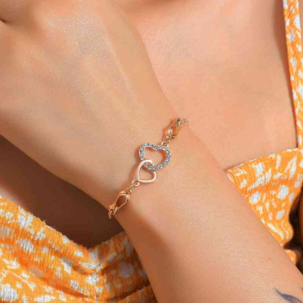 heart jewellery bangles bracelet simple hollow bracelets women fashion jewelry bohemia gold color trendy alloy bransoletka, Golden;silver
heart jewellery bangles bracelet simple hollow bracelets women fashion jewelry bohemia gold color trendy alloy bransoletka, Golden;silver