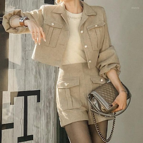 high-end pearl button cardigan woolen high waist temperament straight shorts women women's tracksuits, Gray
high-end pearl button cardigan woolen high waist temperament straight shorts women women's tracksuits, Gray