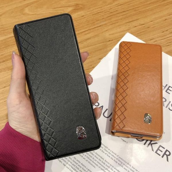 luxury embossing flip case for samsung galaxy z fold2 all-inclusive explosion proof cover leather shell fold 2 cell phone pouches
luxury embossing flip case for samsung galaxy z fold2 all-inclusive explosion proof cover leather shell fold 2 cell phone pouches