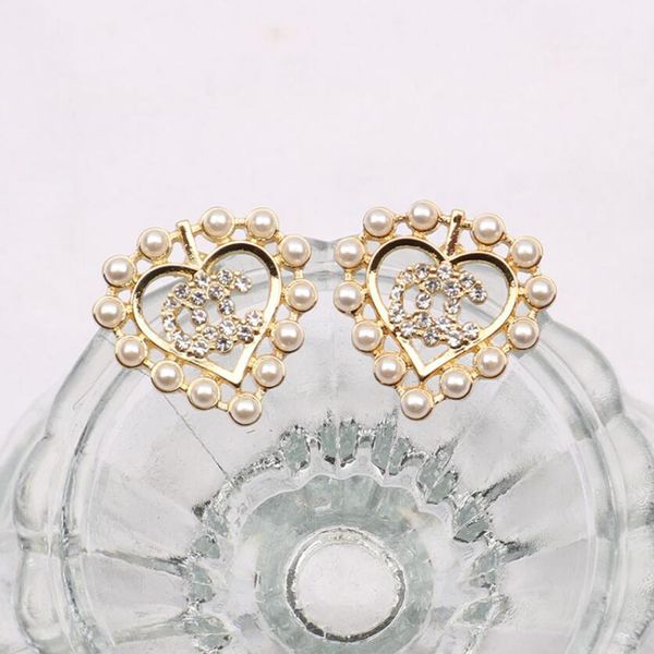 womens designers earrings 18k gold plated earring ear stud designer brand letter crystal rhinestone pearl geometric classic women wedding, Silver
womens designers earrings 18k gold plated earring ear stud designer brand letter crystal rhinestone pearl geometric classic women wedding, Silver