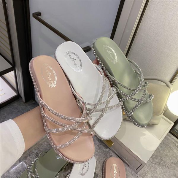 cross-tied glitter slides shoes woman 2021 house slippers platform pantofle low jelly flat hoof heels scandals pu basic, Black
cross-tied glitter slides shoes woman 2021 house slippers platform pantofle low jelly flat hoof heels scandals pu basic, Black