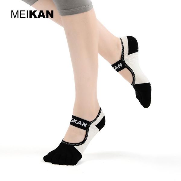 women yoga socks non-slip breathable backless pilates ladies ballet dance sports floor for fitness gym, Black
women yoga socks non-slip breathable backless pilates ladies ballet dance sports floor for fitness gym, Black