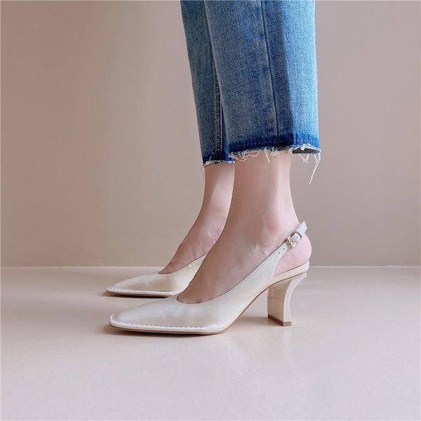 genuine leather high heels sandals elegant band party ladies dress shoes summer woman size40, Black
genuine leather high heels sandals elegant band party ladies dress shoes summer woman size40, Black