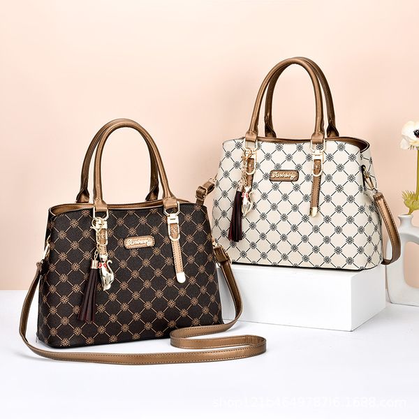 12.5 inch summer print crossbody baglarge capacity casual womens handbagbrand tote bag7 in laser shoulder bagmessenger bag
12.5 inch summer print crossbody baglarge capacity casual womens handbagbrand tote bag7 in laser shoulder bagmessenger bag