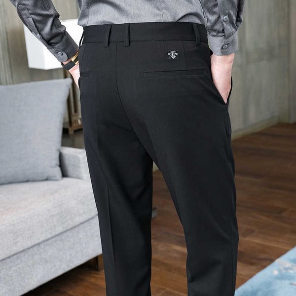 bee embroidery men's business dress pants winter casual slim fit suit pant office social streetwear trousers pantalon homme 210527, White;black
bee embroidery men's business dress pants winter casual slim fit suit pant office social streetwear trousers pantalon homme 210527, White;black