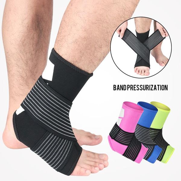 1pair ankle support+elasast greater binding force sports protective sleeve used for mountaineering running tourism support, Blue;black
1pair ankle support+elasast greater binding force sports protective sleeve used for mountaineering running tourism support, Blue;black