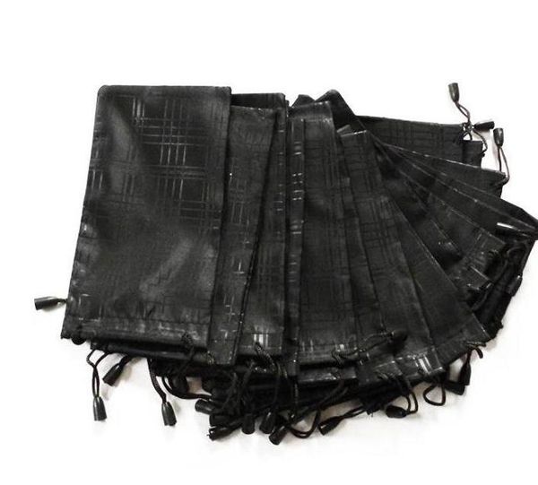 1000 pcs/lot glasses case soft waterproof plaid solid cloth sunglasses bag glasses pouch black color wholesale
1000 pcs/lot glasses case soft waterproof plaid solid cloth sunglasses bag glasses pouch black color wholesale