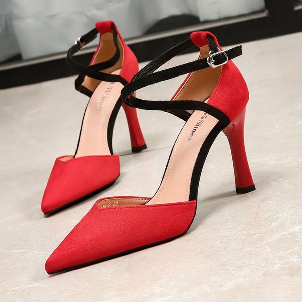 dress shoes 2021 women fetish 9cm high heels sandals bridal strap work pumps lady scarpins elegant red wedding party, Black
dress shoes 2021 women fetish 9cm high heels sandals bridal strap work pumps lady scarpins elegant red wedding party, Black