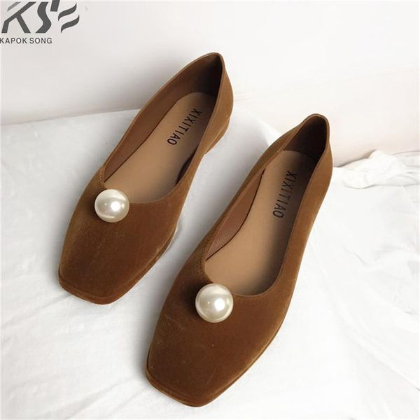 rubber imitate suede designer jelly shoes women candy summer luxury model metal buckle flat slip on female beach sandals, Black
rubber imitate suede designer jelly shoes women candy summer luxury model metal buckle flat slip on female beach sandals, Black