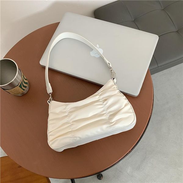 evening bags vintage women pleated pu leather chain shoulder bag fashion ladies underarm simple solid color female hobos purse handbags
evening bags vintage women pleated pu leather chain shoulder bag fashion ladies underarm simple solid color female hobos purse handbags