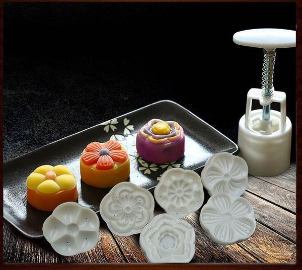 cake tools zgtglad 50g 3d rose flowers mooncake mold 1 barrel+6 stamps set hand pressure fondant moon mould diy baking accessories
cake tools zgtglad 50g 3d rose flowers mooncake mold 1 barrel+6 stamps set hand pressure fondant moon mould diy baking accessories