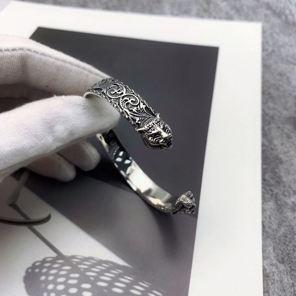 luxury design silver plated bracelet retro fashion design tiger letter bracelet opening adjustable jewelry supply nrj linkb, Black
luxury design silver plated bracelet retro fashion design tiger letter bracelet opening adjustable jewelry supply nrj linkb, Black
