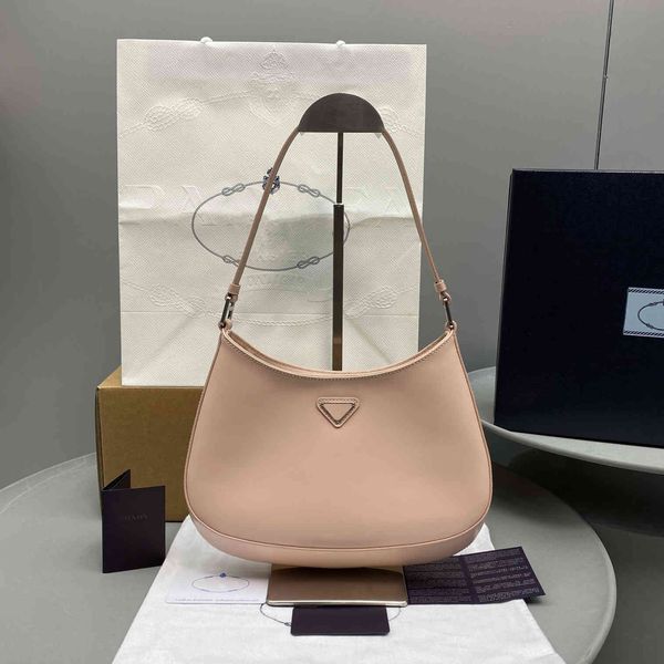 70% off luxury handbag bright shoulder underarm star same triangle black leather club bag yze0 v4dy
70% off luxury handbag bright shoulder underarm star same triangle black leather club bag yze0 v4dy