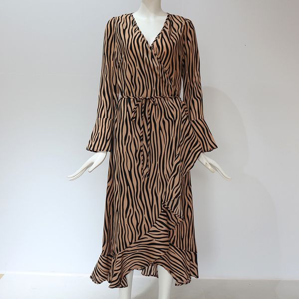 summer dresses women zebra print beach chiffon casual long sleeve v neck ruffles elegant party dress, Black;gray
summer dresses women zebra print beach chiffon casual long sleeve v neck ruffles elegant party dress, Black;gray