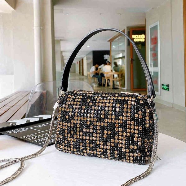 evening bags leopard print rhinestone evening handbag for women luxury diamonds shoulder bag ladies dinner party clutch purse sac a main 220
evening bags leopard print rhinestone evening handbag for women luxury diamonds shoulder bag ladies dinner party clutch purse sac a main 220