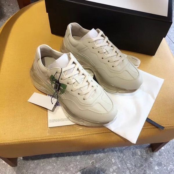 classic 2021 casual sports shoes men real leather sneakers loafers lace up women fashion designers shoe womens with box size 35-46, Black
classic 2021 casual sports shoes men real leather sneakers loafers lace up women fashion designers shoe womens with box size 35-46, Black