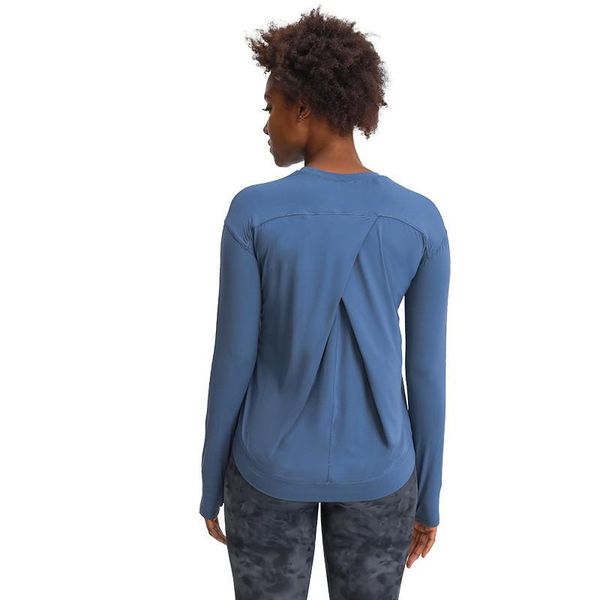 yoga outfit women sports shirt fitness autumn winter line stitching long-sleeved solid color back piece cross thumb jack gym clothing
yoga outfit women sports shirt fitness autumn winter line stitching long-sleeved solid color back piece cross thumb jack gym clothing