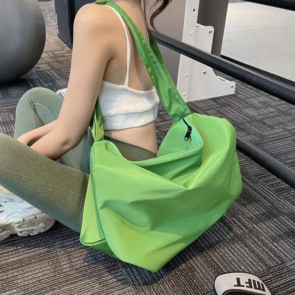 large-capacity net celebrity sports fitness bag women's messenger travel yoga duffel bags
large-capacity net celebrity sports fitness bag women's messenger travel yoga duffel bags
