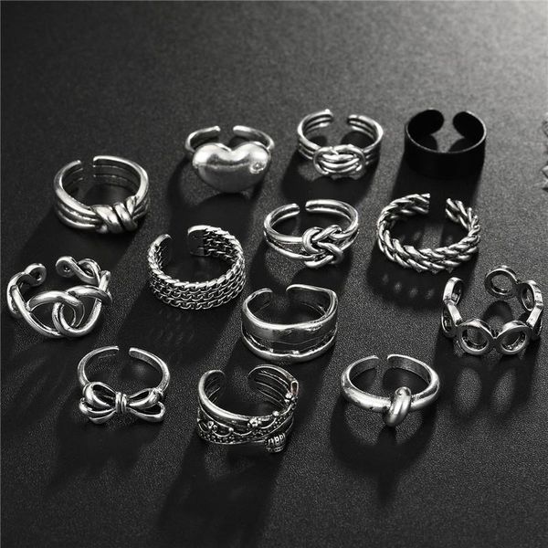 cluster rings 1pc vintage minimalist hollow round heart crown ring for women fashion cute metal weave bowknot adjustable open jewelry, Golden;silver
cluster rings 1pc vintage minimalist hollow round heart crown ring for women fashion cute metal weave bowknot adjustable open jewelry, Golden;silver