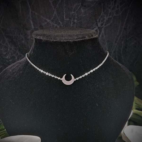chains crescent moon choker for women gothic necklace black pendant witchy jewellery charm party gifts goth jewelry on the neck, Silver
chains crescent moon choker for women gothic necklace black pendant witchy jewellery charm party gifts goth jewelry on the neck, Silver