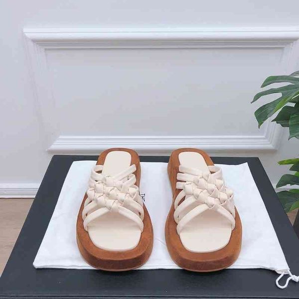 new fashion casual women round toe flat thick bottom soft leather cross woven slippers 2021 summer simple hollow roman sandals, Black
new fashion casual women round toe flat thick bottom soft leather cross woven slippers 2021 summer simple hollow roman sandals, Black