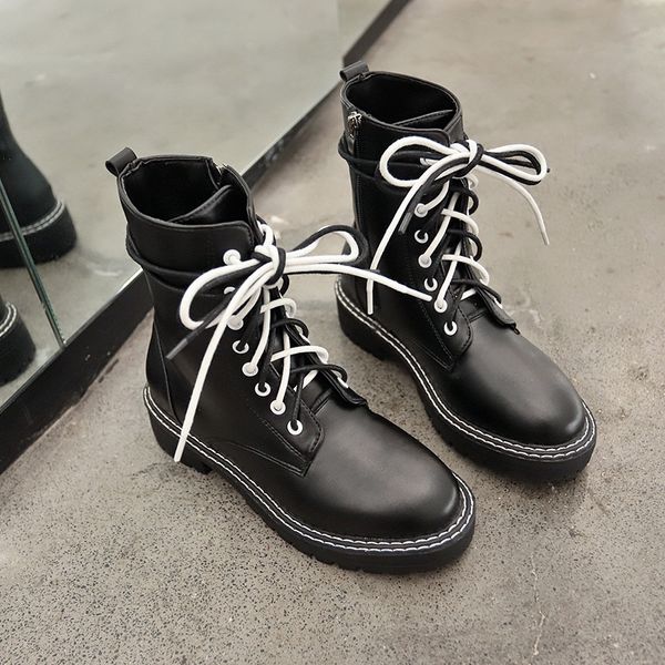 2021 mid calf leather black winter lace up zipper women boots round toe square low heels shoes woman 1
2021 mid calf leather black winter lace up zipper women boots round toe square low heels shoes woman 1