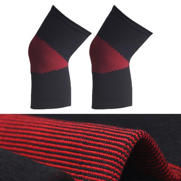 pair sports kneepad elastic outdoor exercise fitness knee brace protection pad knees sleeves black and red size elbow & pads, Black;gray
pair sports kneepad elastic outdoor exercise fitness knee brace protection pad knees sleeves black and red size elbow & pads, Black;gray