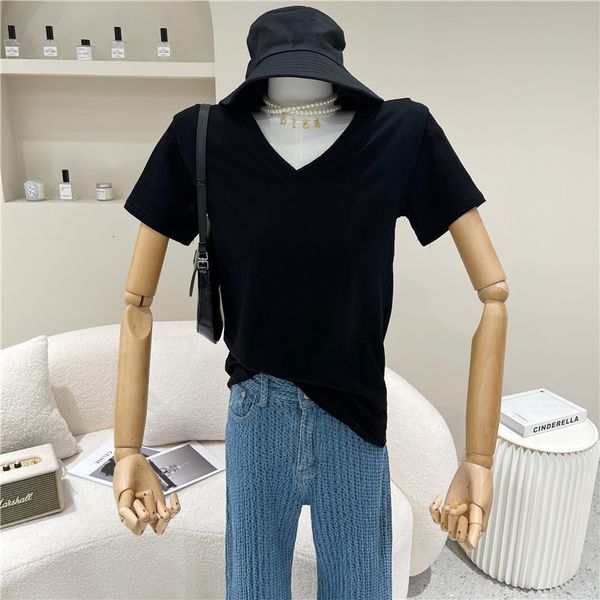 summer 2021 niche design cotton basic short sleeve around the neck with cleavage at v upper shirt base, White
summer 2021 niche design cotton basic short sleeve around the neck with cleavage at v upper shirt base, White