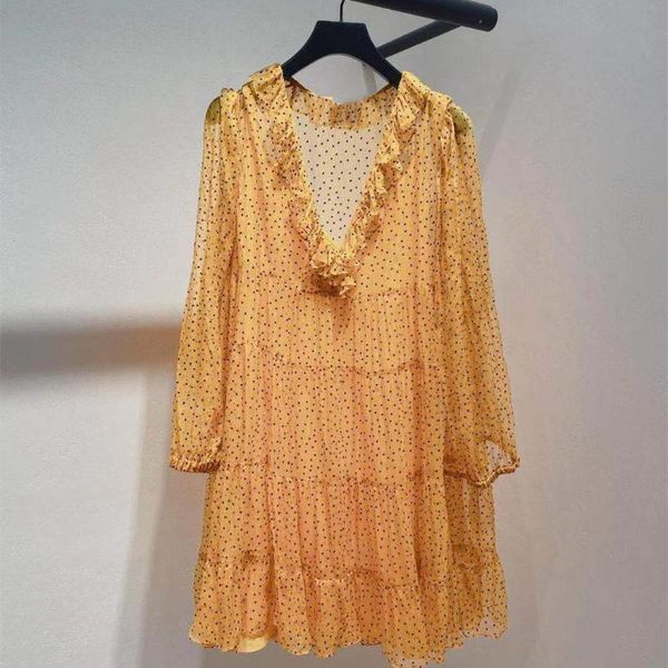 casual dresses 2021 summer wave dot ruffled v-neck puffy and thin two-piece short dress, Black;gray
casual dresses 2021 summer wave dot ruffled v-neck puffy and thin two-piece short dress, Black;gray
