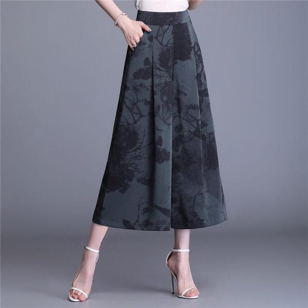 women's pants & capris ice silk vintage culottes summer 2021 wide leg middle-aged elegant printed croped trousers m170, Black;white
women's pants & capris ice silk vintage culottes summer 2021 wide leg middle-aged elegant printed croped trousers m170, Black;white