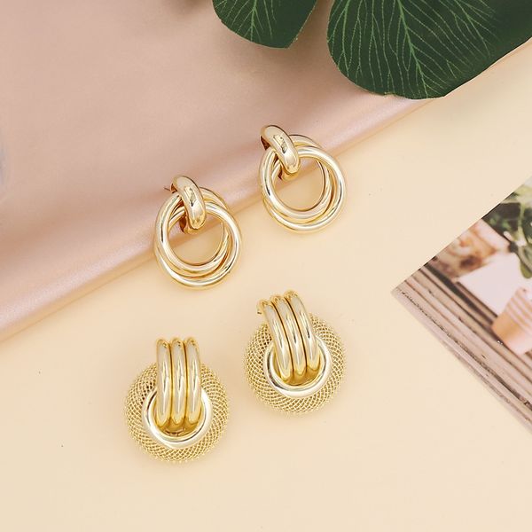 factory wholesale jewelry geometric metal elbow personalized women's fashion ins earrings e330 party gift
factory wholesale jewelry geometric metal elbow personalized women's fashion ins earrings e330 party gift