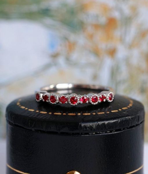 wedding rings minimalist female small red stone ring unique style silver color party fashion love engagement for women, Slivery;golden
wedding rings minimalist female small red stone ring unique style silver color party fashion love engagement for women, Slivery;golden