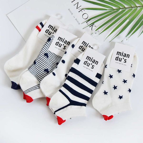 korean style love pattern short socks original concise casual cotton female boat stylish comfortable breathable sox, Black;white
korean style love pattern short socks original concise casual cotton female boat stylish comfortable breathable sox, Black;white