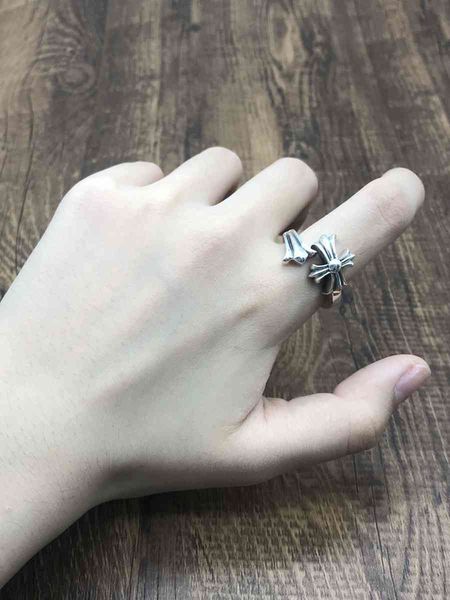 factory outlet luxury party favor chrome/hearts rings s925 sterling silver croix cross anchor opening ring skull men's and women's
factory outlet luxury party favor chrome/hearts rings s925 sterling silver croix cross anchor opening ring skull men's and women's