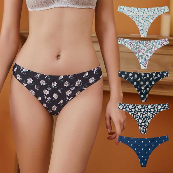 women's panties women flowers lingerie temptation low-waist thong seamless breathable underwear female g string intimates, Black;white
women's panties women flowers lingerie temptation low-waist thong seamless breathable underwear female g string intimates, Black;white