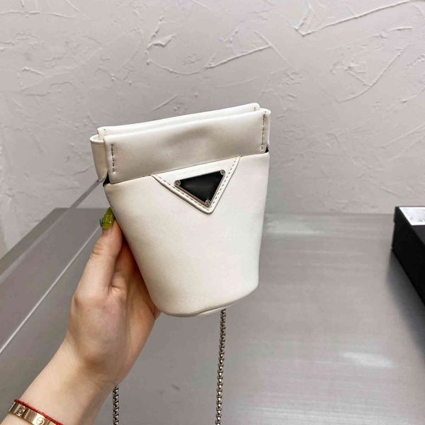 luxurys designer bags prad mini bucket bag zero wallet casual japanese and korean shoulder cute texture fashion messenger ysj
luxurys designer bags prad mini bucket bag zero wallet casual japanese and korean shoulder cute texture fashion messenger ysj