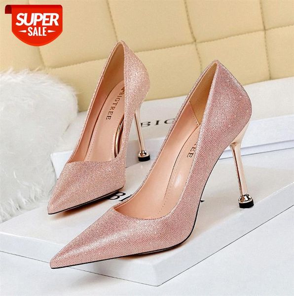 17189-1 korean high-heeled shallow mouth pointed toe sparkling sequined cloth stiletto high heels women's shoes wedding single #3c5y
17189-1 korean high-heeled shallow mouth pointed toe sparkling sequined cloth stiletto high heels women's shoes wedding single #3c5y
