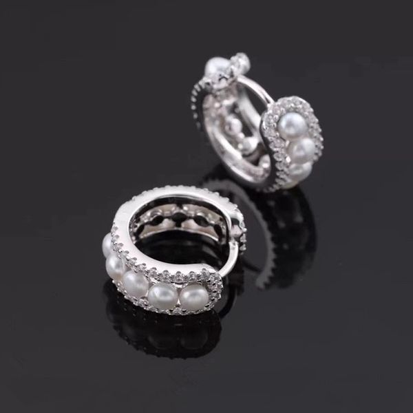 design jewelry small waist pearl , earrings tiktok, star voice, live broadcast, Golden
design jewelry small waist pearl , earrings tiktok, star voice, live broadcast, Golden