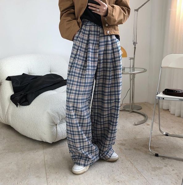 woman model cotton-wool classic plaid trousers women's pants & capris, Black;white
woman model cotton-wool classic plaid trousers women's pants & capris, Black;white