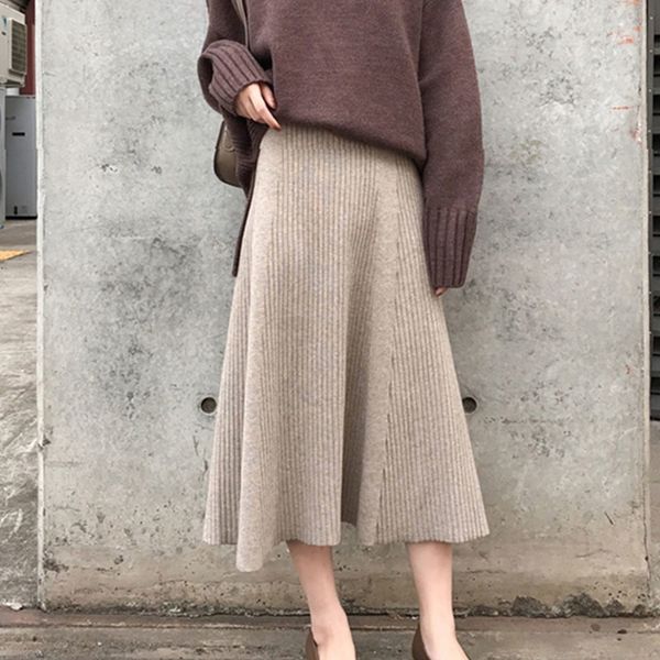 winter a-line flare high waist solid knitted knit thick long sweater skirts women korean casual ladies midi skirts mujer 210412, Black
winter a-line flare high waist solid knitted knit thick long sweater skirts women korean casual ladies midi skirts mujer 210412, Black