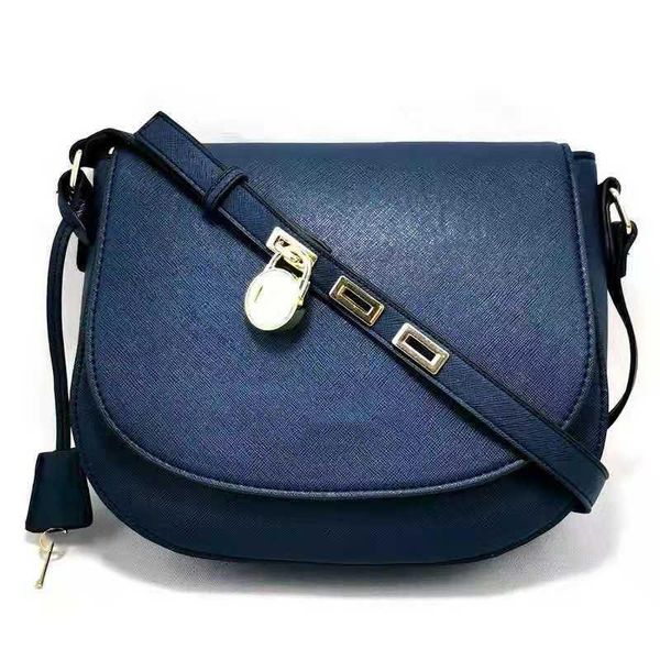 evening bags design luxury fashion ladies pu leather flip lock one-shoulder diagonal retro
evening bags design luxury fashion ladies pu leather flip lock one-shoulder diagonal retro