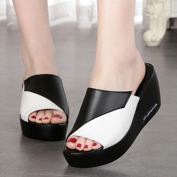 slippers fashion flip flops 2021 women beach wedges summer gladiator sandals casual shoes woman platform, Black
slippers fashion flip flops 2021 women beach wedges summer gladiator sandals casual shoes woman platform, Black