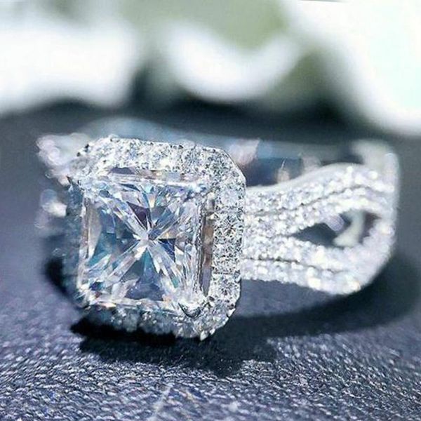 wedding rings caoshi gorgeous finger women trendy female proposal bands with shiny crystal zirconia fashionable design jewelry, Slivery;golden
wedding rings caoshi gorgeous finger women trendy female proposal bands with shiny crystal zirconia fashionable design jewelry, Slivery;golden