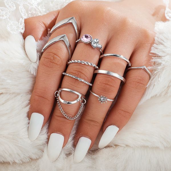 personalized diamond inlaid flower triangle ring 9-piece geometric joint ring set, Golden;silver
personalized diamond inlaid flower triangle ring 9-piece geometric joint ring set, Golden;silver