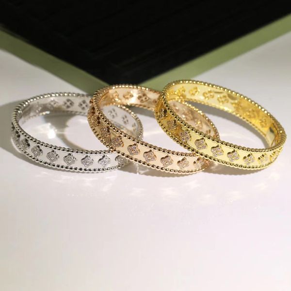 fashion have stamp bangle four leaf clover 3 colors bracelets and ring 18k gold for women girls valentine's jewelry, Black
fashion have stamp bangle four leaf clover 3 colors bracelets and ring 18k gold for women girls valentine's jewelry, Black