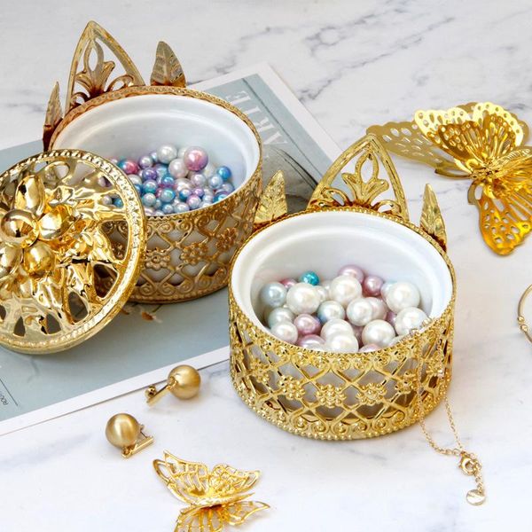 storage bottles & jars european luxury golden female accessories box metal ceramic deskjewelry earrings with lid
storage bottles & jars european luxury golden female accessories box metal ceramic deskjewelry earrings with lid